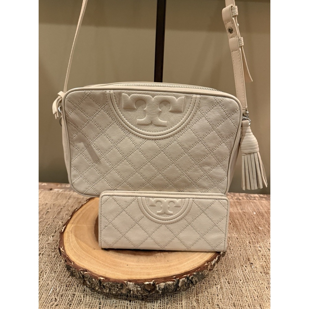 Tory Burch Fleming Quilted Camera Tassel Bag & Wallet Set Ivory 798$